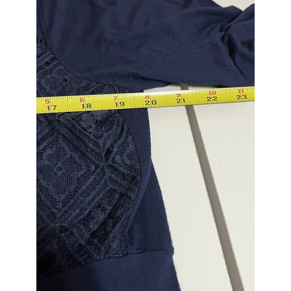 Maurice’s Navy Blue Dress w/ Lace Bodice and trim on hem– Women’s XL EUC - Picture 4 of 7